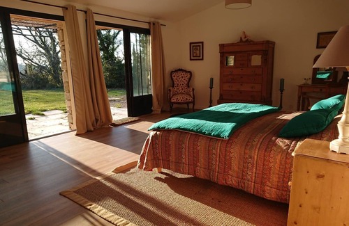 Chantemerle-les-Grignan Cottage | Welcome to Mazet des Sources!