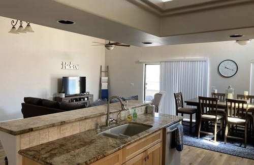 Fort Mohave House | WELCOME HOME SNOWBIRDS! Waterfront property in the beautiful Los Lagos Community