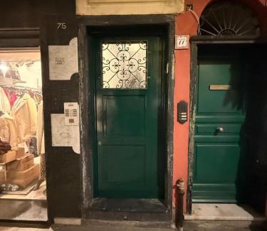 Rapallo Apartment | WELCOME RIVIERA Mazzini 77 appartamento lusso nel centro di Rapallo,WIFI, condizionamento in ogni stanza, attrezzato con tutto quello che serve in una casa, per un soggiorno da favola, parcheggio a pagamento 15euro al giorno da prenotare in anticipo