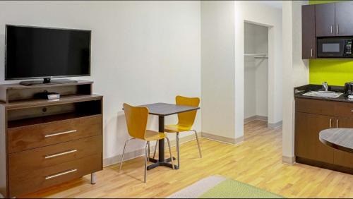 Springdale Hotel | Welcome Suites Springdale