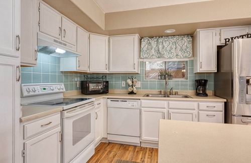 Peoria House | WELCOME TO ALEXANDRIA [Hassle free check out]