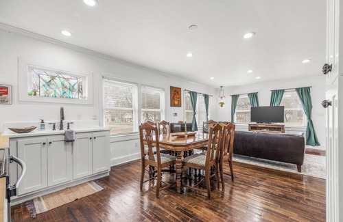 Belle Mina House | Welcome to Belle Mina, population: one hundred and twenty two plus you!