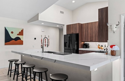 Bermuda Dunes House | Welcome to Casa De La Reina - House of The Queen - Private Oasis