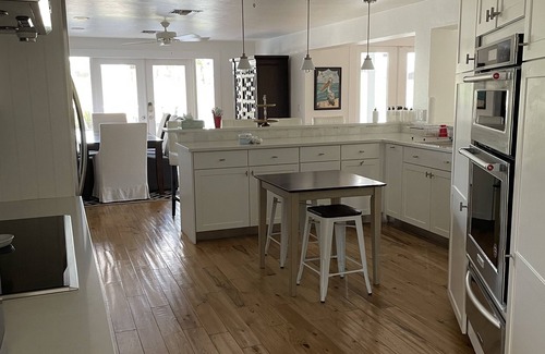 Palm River Estates House | Welcome to Casa LaPlaya