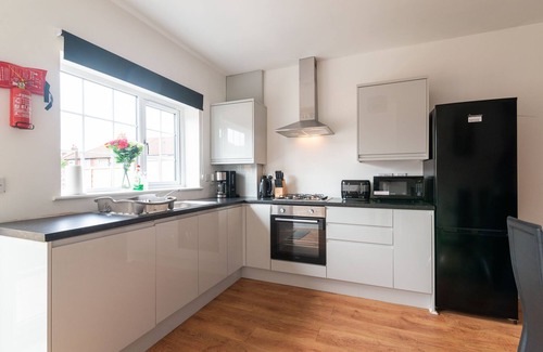 Droylsden House | Welcome to "Mosh Homes"