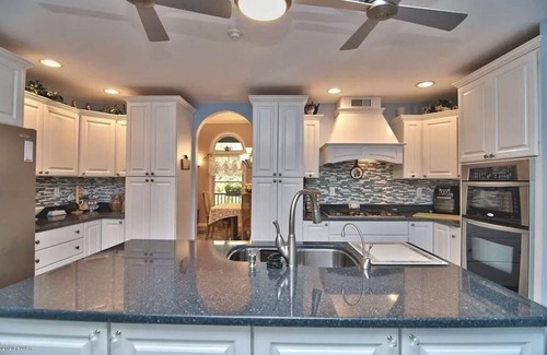 Lackawaxen House | Welcome to our all-season, pet friendly home away from home Pocono retreat.