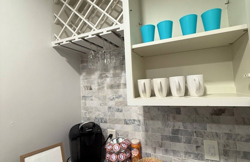 Sugar Land House | Welcome to Sweet Escape Sugar Land, your cozy home away from home! Close to NRG