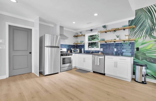 Rex House | Welcome to the Urban Jungle