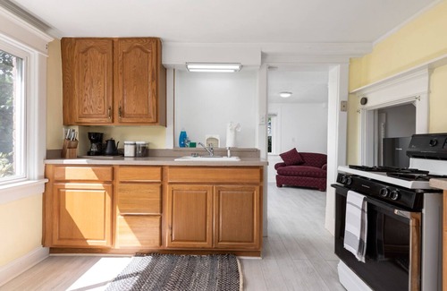 Fry's Spring House | Welcome to this charming 3-bedroom, 1-bathroom house located in the heart of Charlottesville!