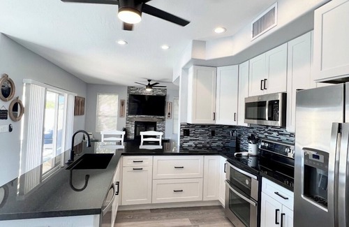 Val Vista Lakes House | Welcome to Turtle Palms at Val Vista Lakes!