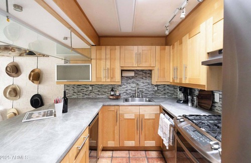 Entertainment District House | Welcome to your Charming Cowboy themed 2-bedroom townhome in Scottsdale, Arizona