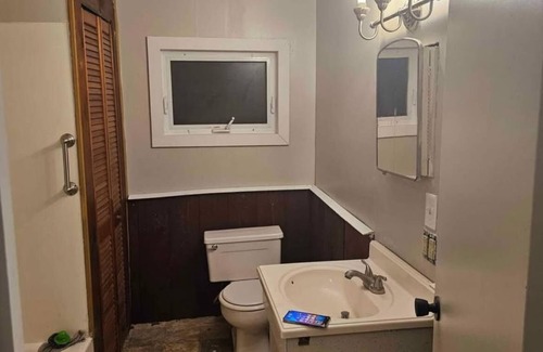 Town of Oswegatchie Apartment | Welcoming 2-bedroom first floor apartment located in charming Heuvelton.