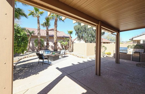 Desert Sage House | Welcoming 2-bedroom house with AC in The Grand