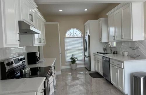 Forney House | Welcoming 3-bedroom 2 bath home in charming Forney.