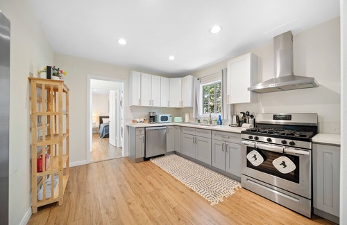 El Camino Village House | Welcoming 3-bedroom Home Near Beaches and SoFi