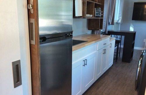 Gober Cottage | Welcoming Tiny Home nestled on small farm