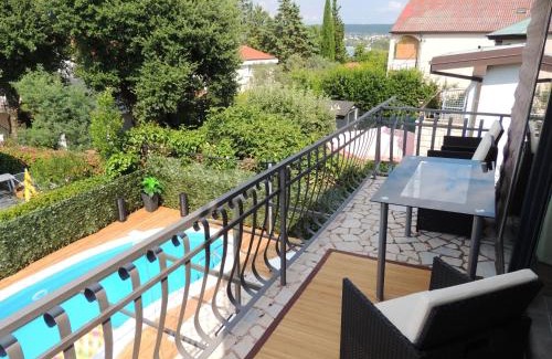 Vantacici Villa | Welcoming Villa in Vantačići with Pool and Sea View