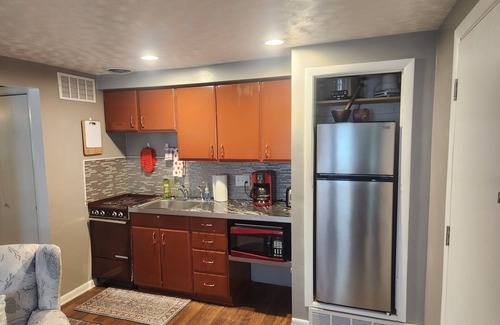 Mason City Apartment | Welcoming, Wonderfully Cozy 1 bdrm Apt