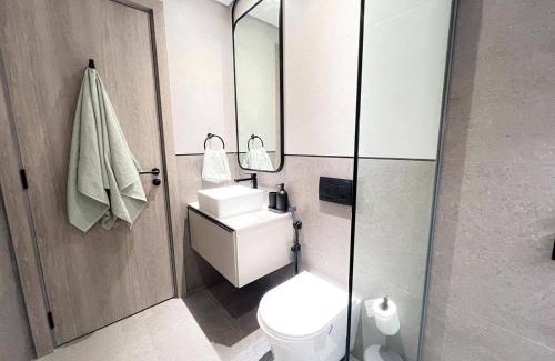 Al Mankhool Apartment | Well Furnished Apartment