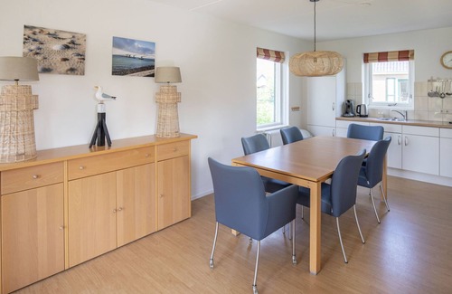 Zonnemaire House | Well maintained, detached holiday home nearby Grevelingenmeer lake