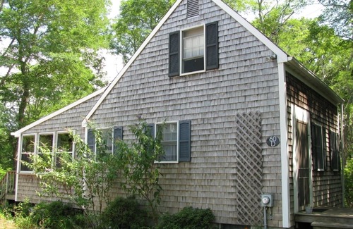 Wellfleet Cottage | Wellfleet Salt Box Cottage, Heat and AC