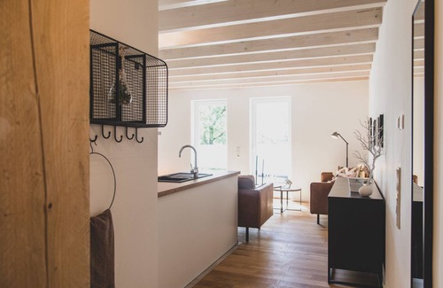 Upleward Apartment | Wellness für die Seele in der Schönen Fewo Geertje im Gulfhof Boomgaarden mit Traumhaften Obstgarten