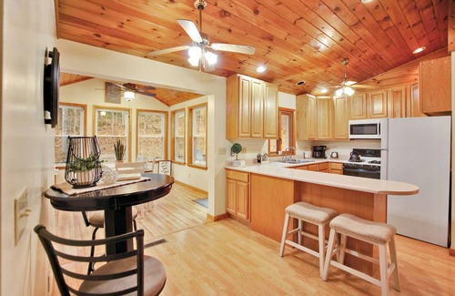 Mainesburg House | Wellsboro Woods Retreat - Near 2 State Parks