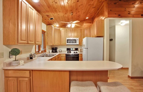 Mainesburg House | Wellsboro Woods Retreat - Near 2 State Parks