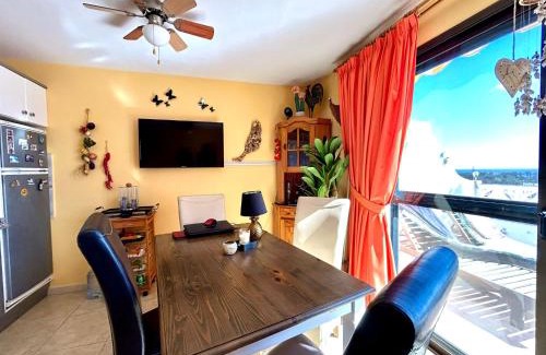 Bahia Calma Apartment | Welooveyou Parrots