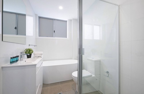 Wentworthville Apartment | Wentworthville 2 Bedrooms Apartment with Free Parking by KozyGuru