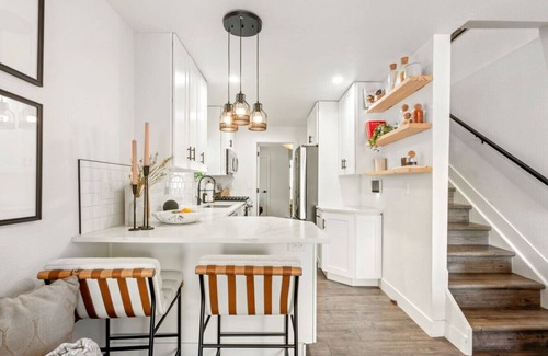 Sunnyside House | West Denver Radiance I Light & Bright 3BR retreat