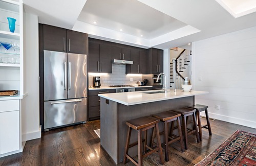 Provincetown House | West End home comfortably sleeping 6 guests,