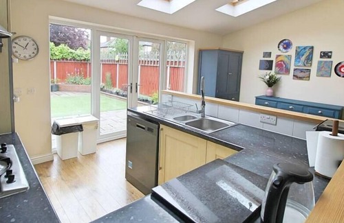Braunstone Apartment | West End House, Leicester