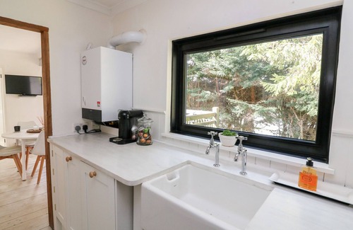 Kingsbridge Cottage | West Island