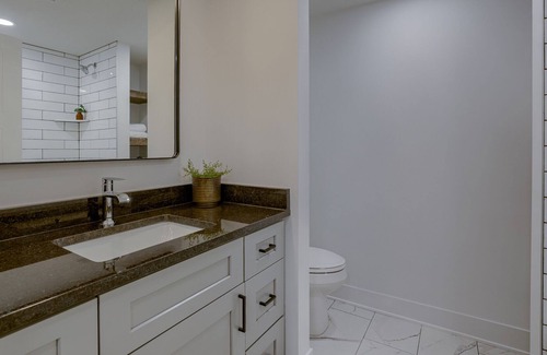 Elkhorn House | West Omaha / Elkhorn Executive home 6 bedrooms NEW