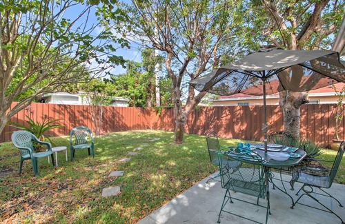 Southwest House | West Palm Beach Home w/ Yard -2 Mi. to Beach!