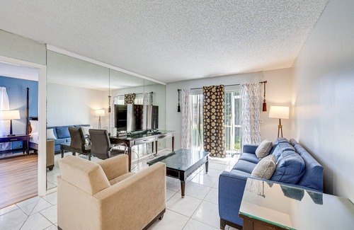 Greenacres Condo | West Palm Beach Condo ~ 8 Mi to Beach & Downtown!