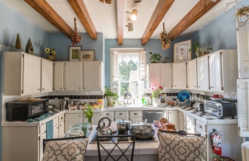 West Fairfax House | West Park Gardens | Entire House-4BR | Culpeper