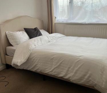 Hillingdon House | West Road