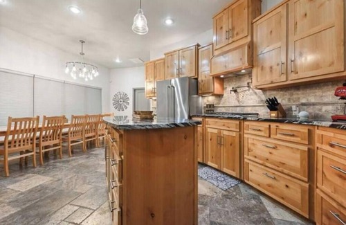 Buffalo Springs House | West Texas Lakeside Escape