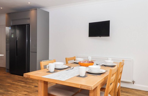 Northlew House | WEST VIEW, pet friendly, with a garden in Hatherleigh