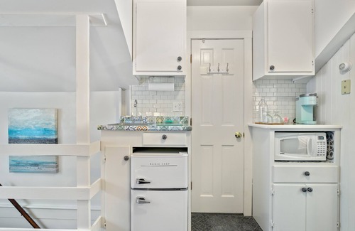 Westbrook Center Bed & Breakfast | Westbrook Inn B&B