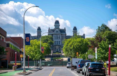 Eastside Apartment | Westcott Apartments 2BD Suite