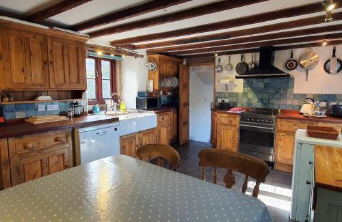 Matlock House | Westdale Cottage, Elton in the Peak District