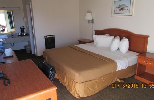 Green River Hotel | Western Inn - Green River