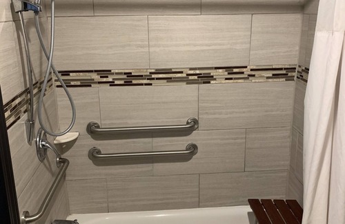 South Pensacola Hotel | Western Inn