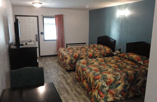 South Pensacola Hotel | Western Inn