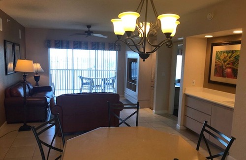 West Kissimmee Condo | Westgate Town Center - 3BR 3BA 7 Ngt Max Luxury Resort/Waterpark Close To Disney