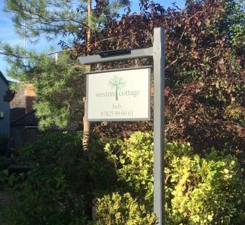 Broadstone Bed & Breakfast | Weston Cottage
