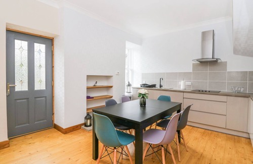 Ballater House | WESTWOOD, pet friendly, with a garden in Ballater